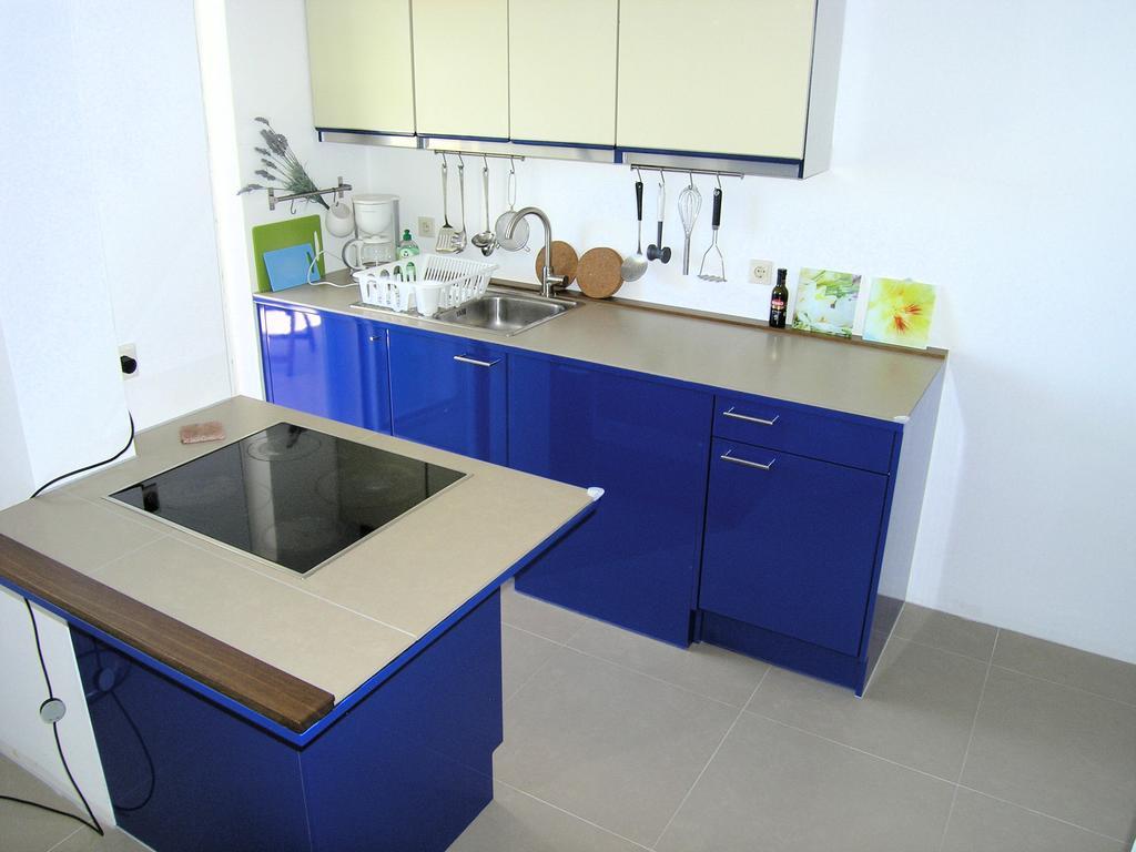 Apartman Kucer Krk Town Bagian luar foto