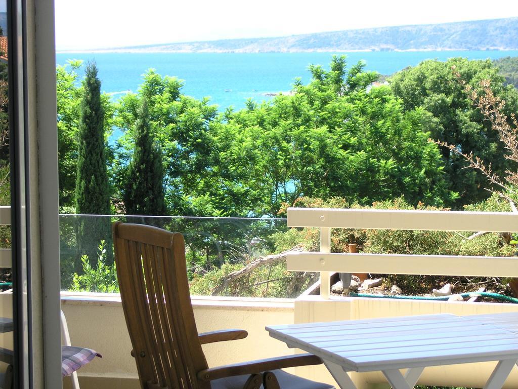 Apartman Kucer Krk Town Bagian luar foto