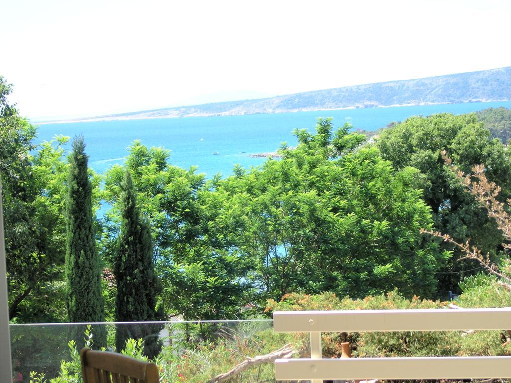 Apartman Kucer Krk Town Bagian luar foto