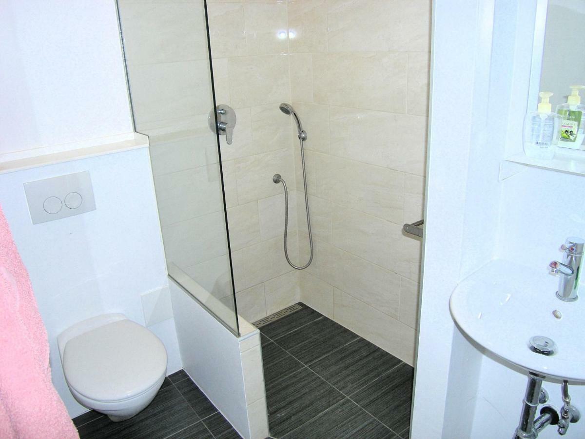Apartman Kucer Krk Town Bagian luar foto